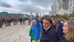 Bolsonaro afasta vice-governadora de Santa Catarina: 'vai pra trás, meu Deus do céu'