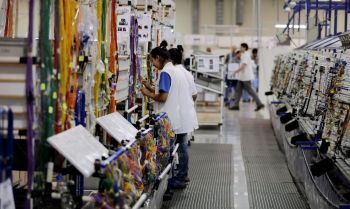 Vendas da indústria de máquinas e equipamentos têm queda de 9,4%