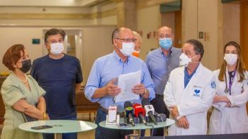 Alckmin anuncia força-tarefa para reverter apagão na vacinação no Brasil