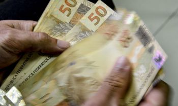 Poupança tem retirada líquida de R$ 7,42 bilhões em novembro