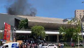 Incêndio atinge Teatro Castro Alves, em Salvador